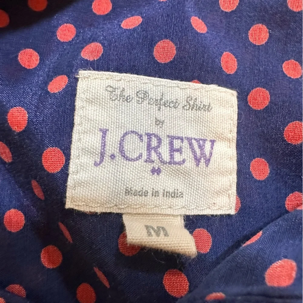 J Crew silk/cotton blend popover shirt in navy blue with red polka dots. Sz M(#)